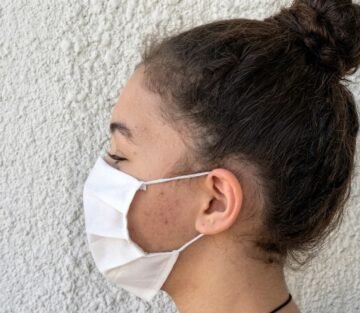 Máscara descartável de TNT