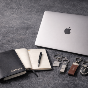 Veja 5 sugestões de brindes corporativos de luxo para presentear parceiros